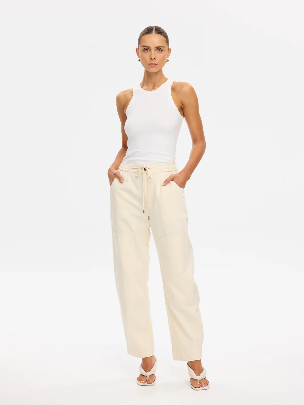 Amelia Pant - Image 7