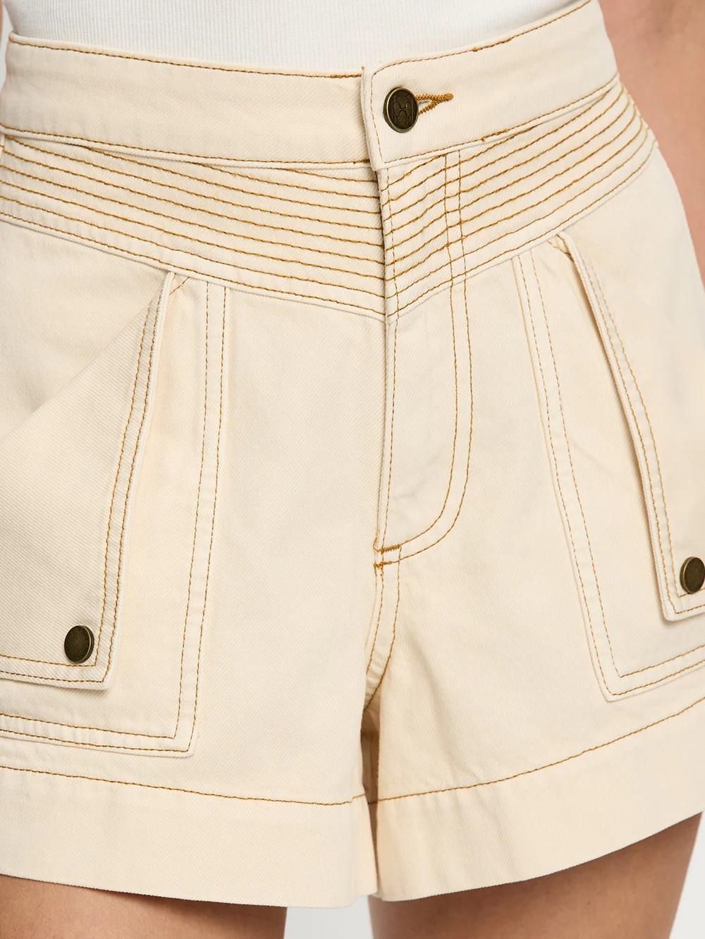 Celene Denim Short - Cream - Image 7