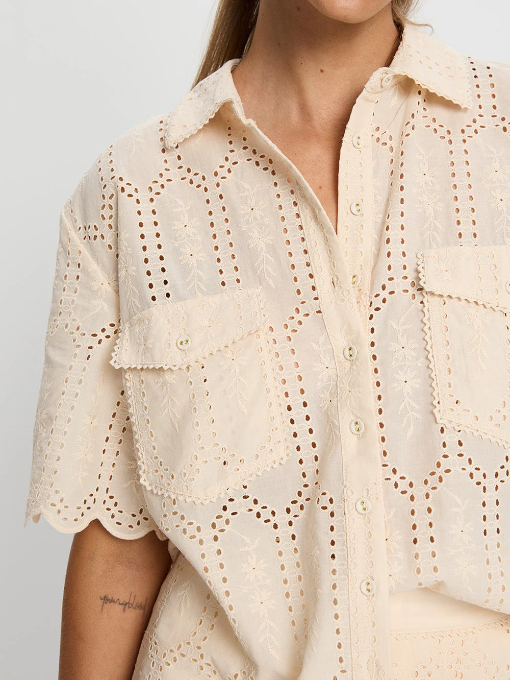 Estelle Shirt - Cream - Image 5