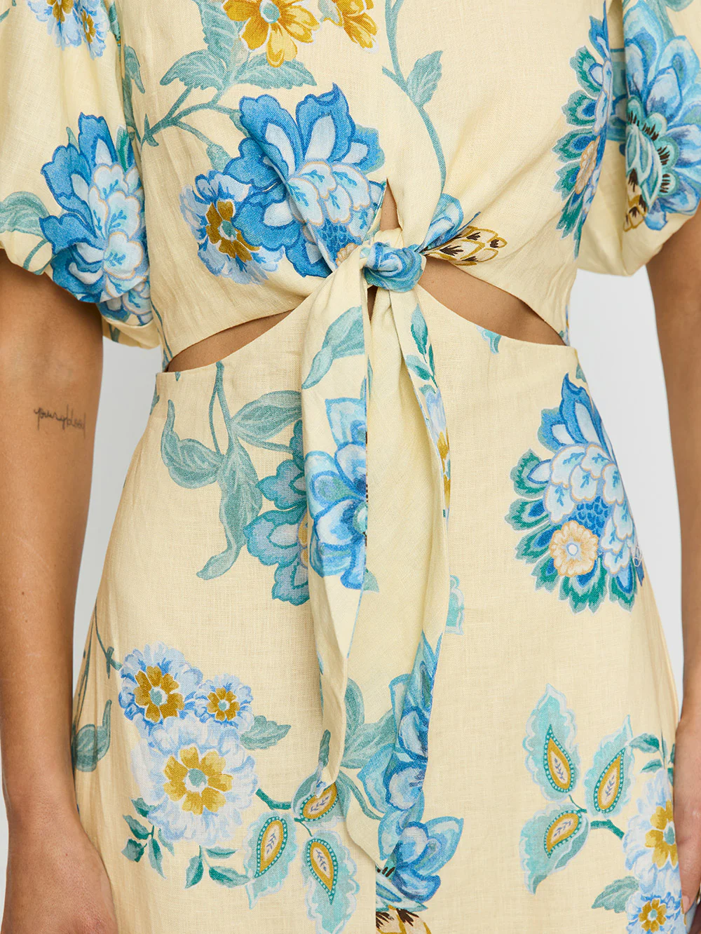 Giselle Cut Out Maxi Dress - Image 5