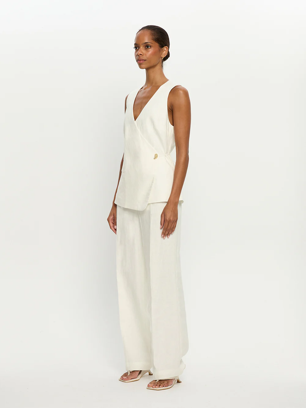 Indra Vest - Image 2