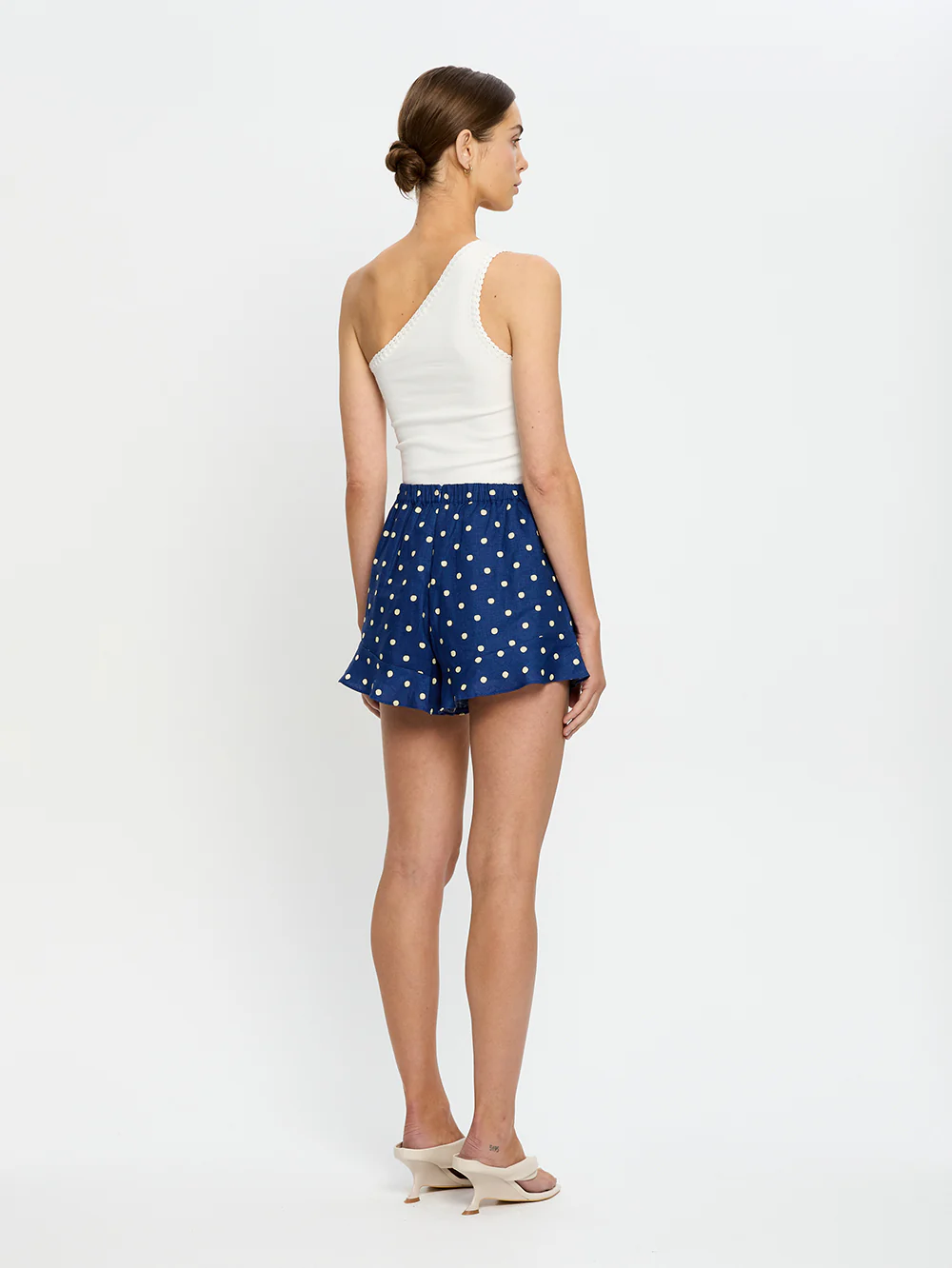 Lily Short - Image 3