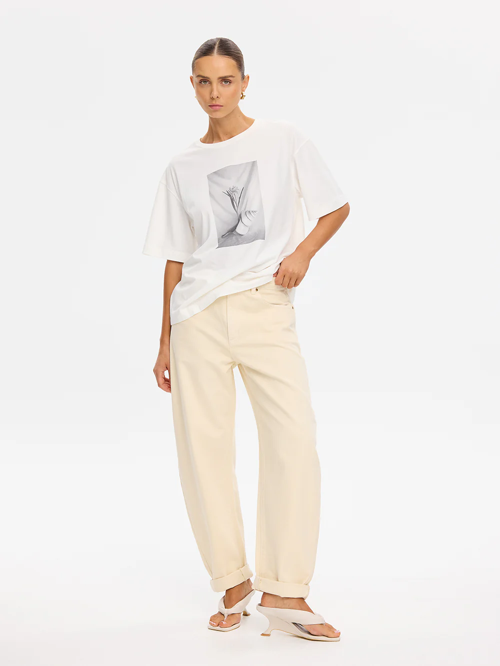Mira Oversized Tee - Image 5