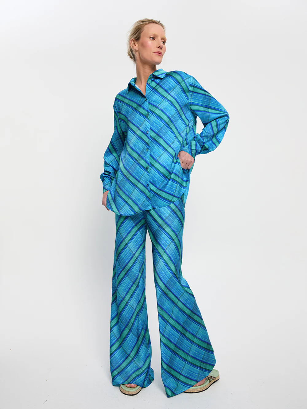 Oceana Bias Pant - Image 5
