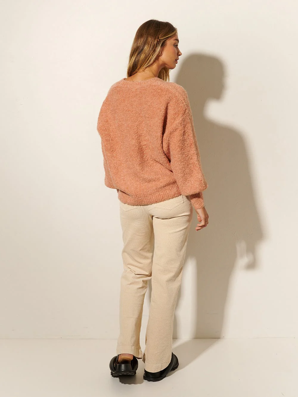 Quinn V Neck Knit - Peach - Image 4