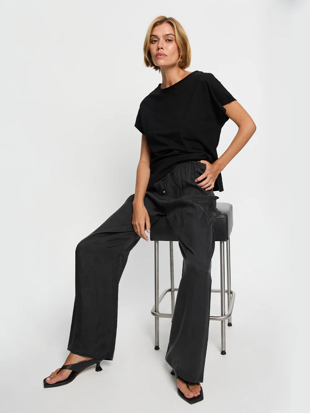 Thea Tee - Black - Image 5